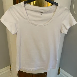 Lager 157  - Oanvänd t-shirt från lager 157💕💕