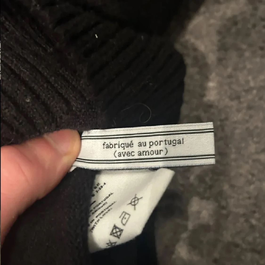 Ami Stickad Sweater  - 92