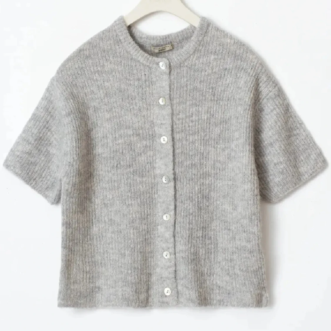 Stickad tröja/kofta gina tricot