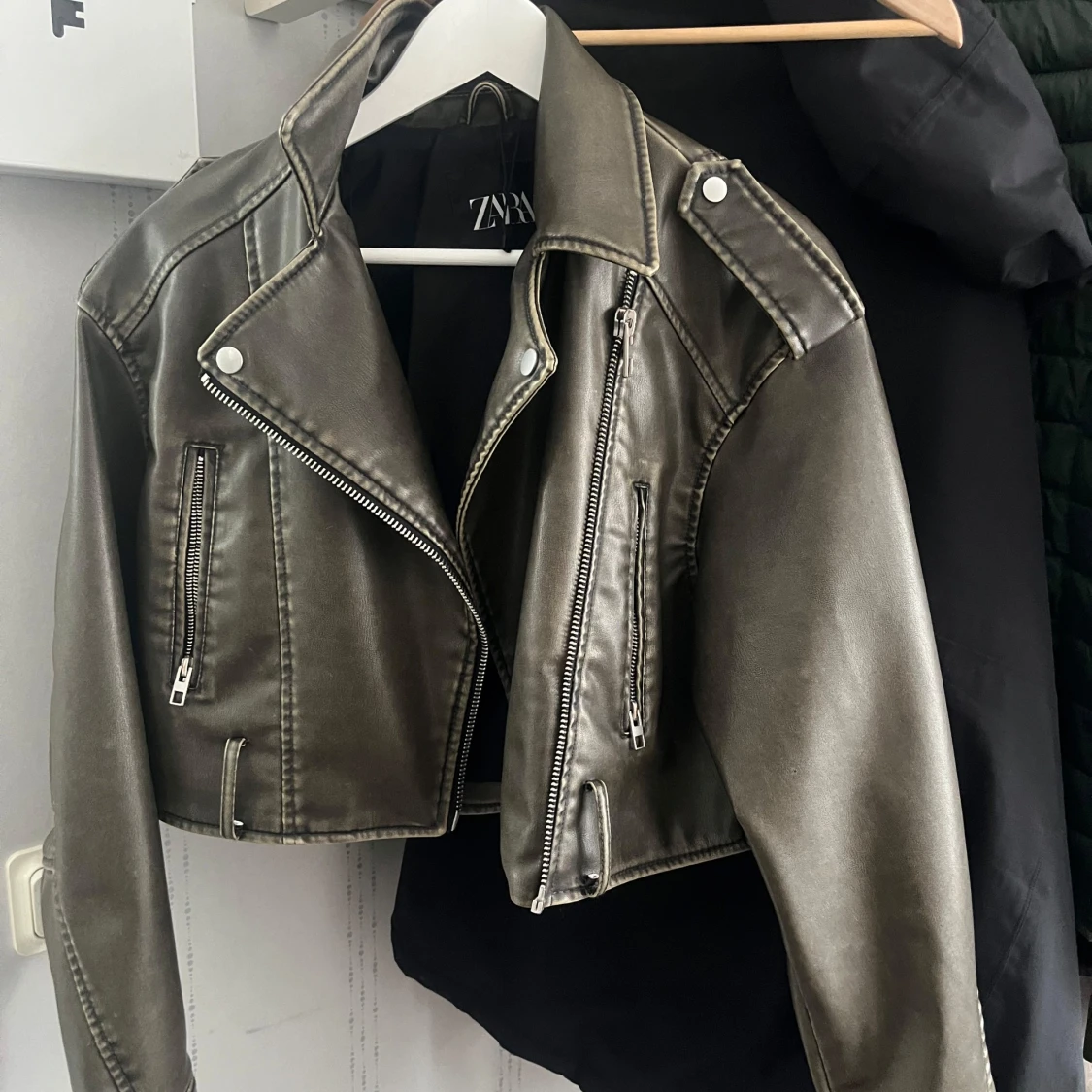 Zara skinn jacka  - 1