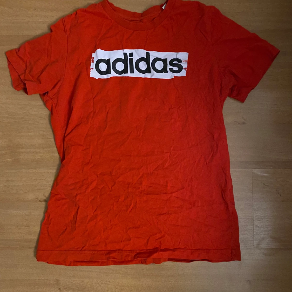 Adidas T-shirt 
