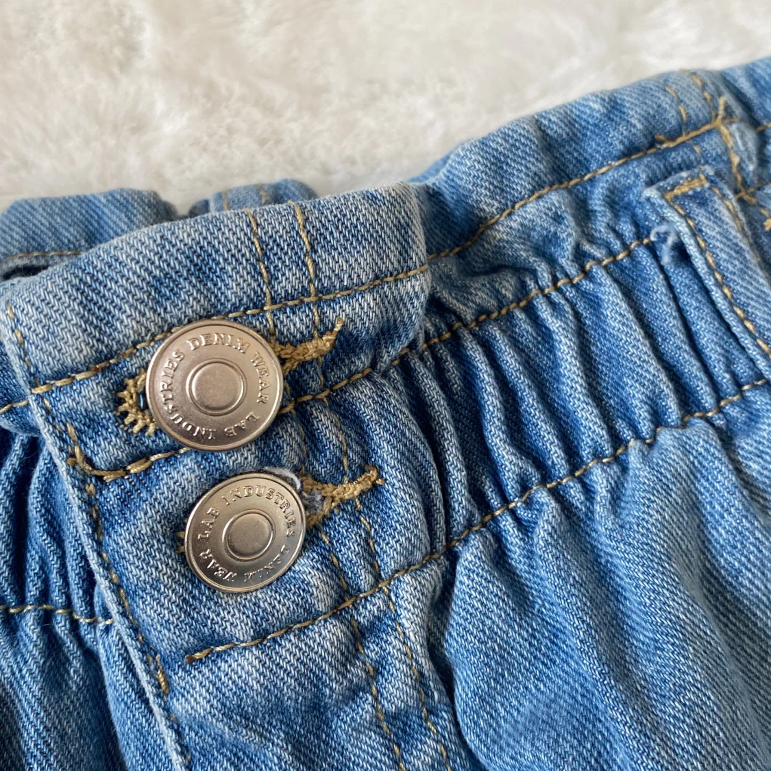 Blå jeansshorts från LAB Industries - 3