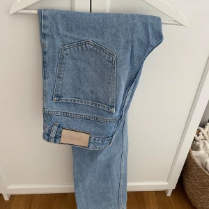 Just junkies jeans  - 30/34  Bra skick 