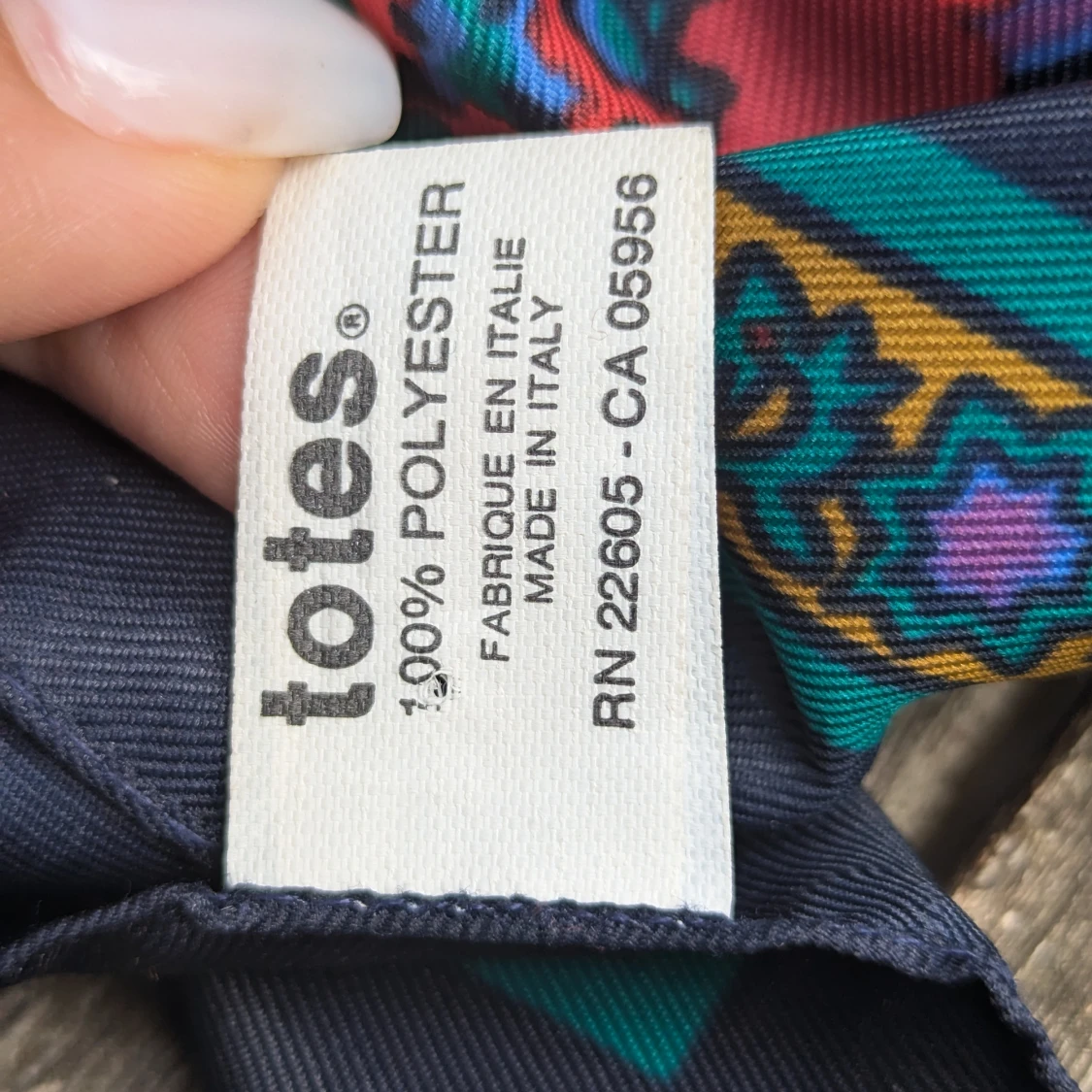 Mönstrad sjal från Totes - 91