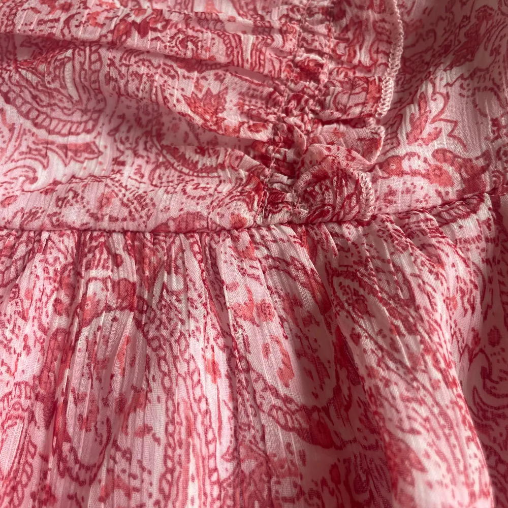 Söt jätte fin kjol köpte för inte alls läge sen men har inte haft mycket användning för den❤️. Hameet.