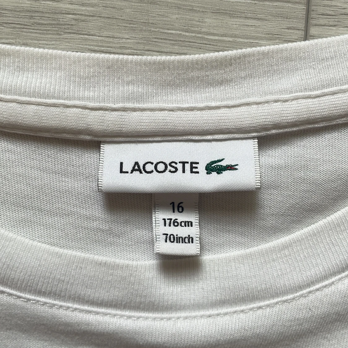 Lacoste big print t-shirt - 90