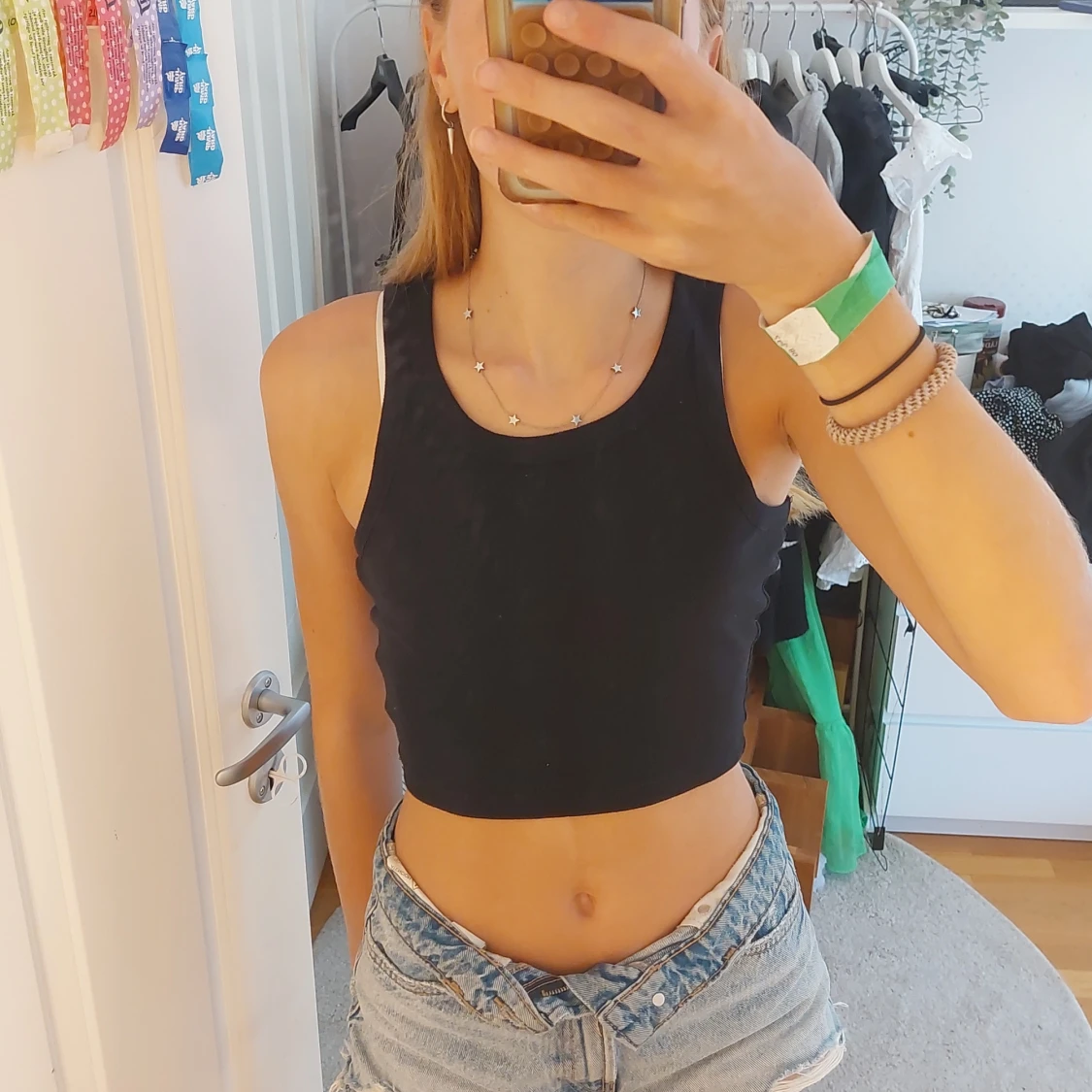 Svart croppad linnetopp från 157 - 92