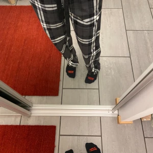 Rutiga mjukisbyxor/pyjamas - Rutiga mjukisbyxor/pyjamas