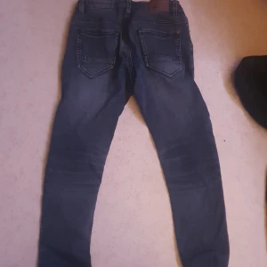 Jeans storlek 158 - Har inte använts på några år tror det är slim fit