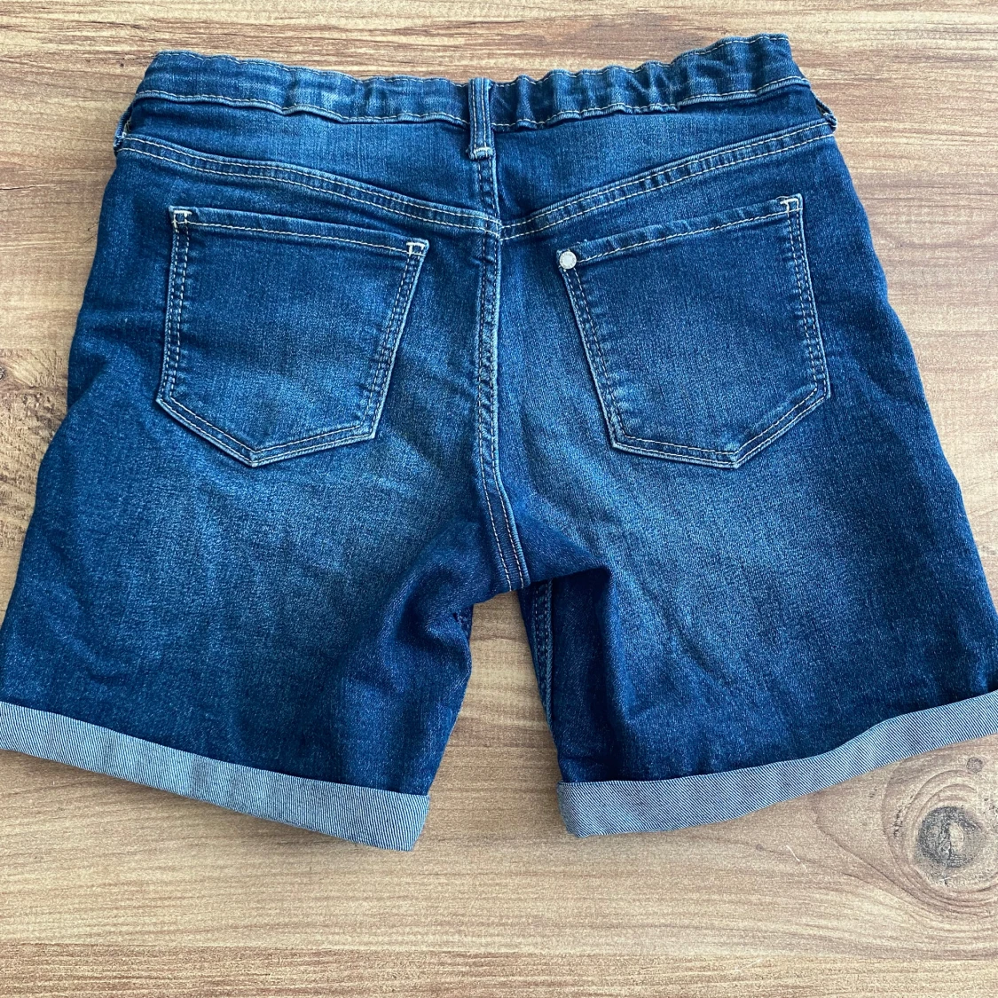 Mörkblå jeansshorts - 90
