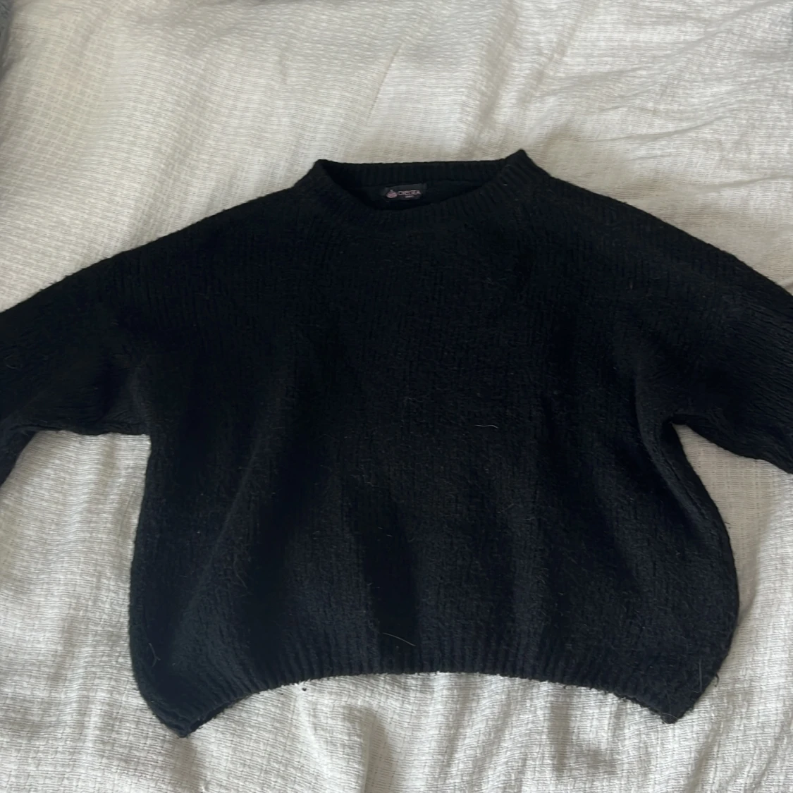 Svart stickad tröja  - 90