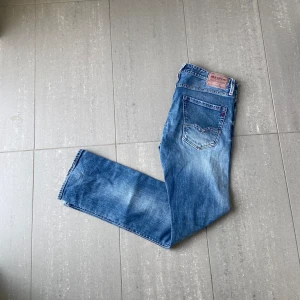 Replay Jeans  - Säljer nu dessa blå replay jeans, skriv för fler bilder/frågor🙌🏼