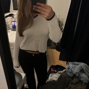 Vintage tröja - Påminner om Ralph Lauren, märket är Camera och tröjor är i st S💖