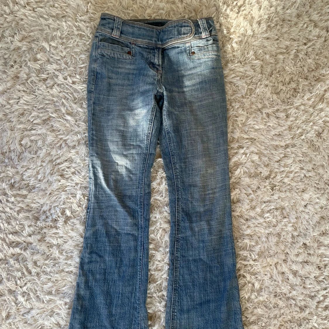 Lågmidjade jeans
