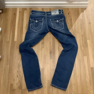 True religion Jeans - True religion jeans som är både lågmidjade och jätte sköna