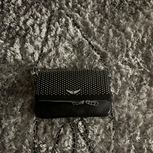 Zadig väska - Zadig väska som är helt oanvänd, har inget äkthetsbevis