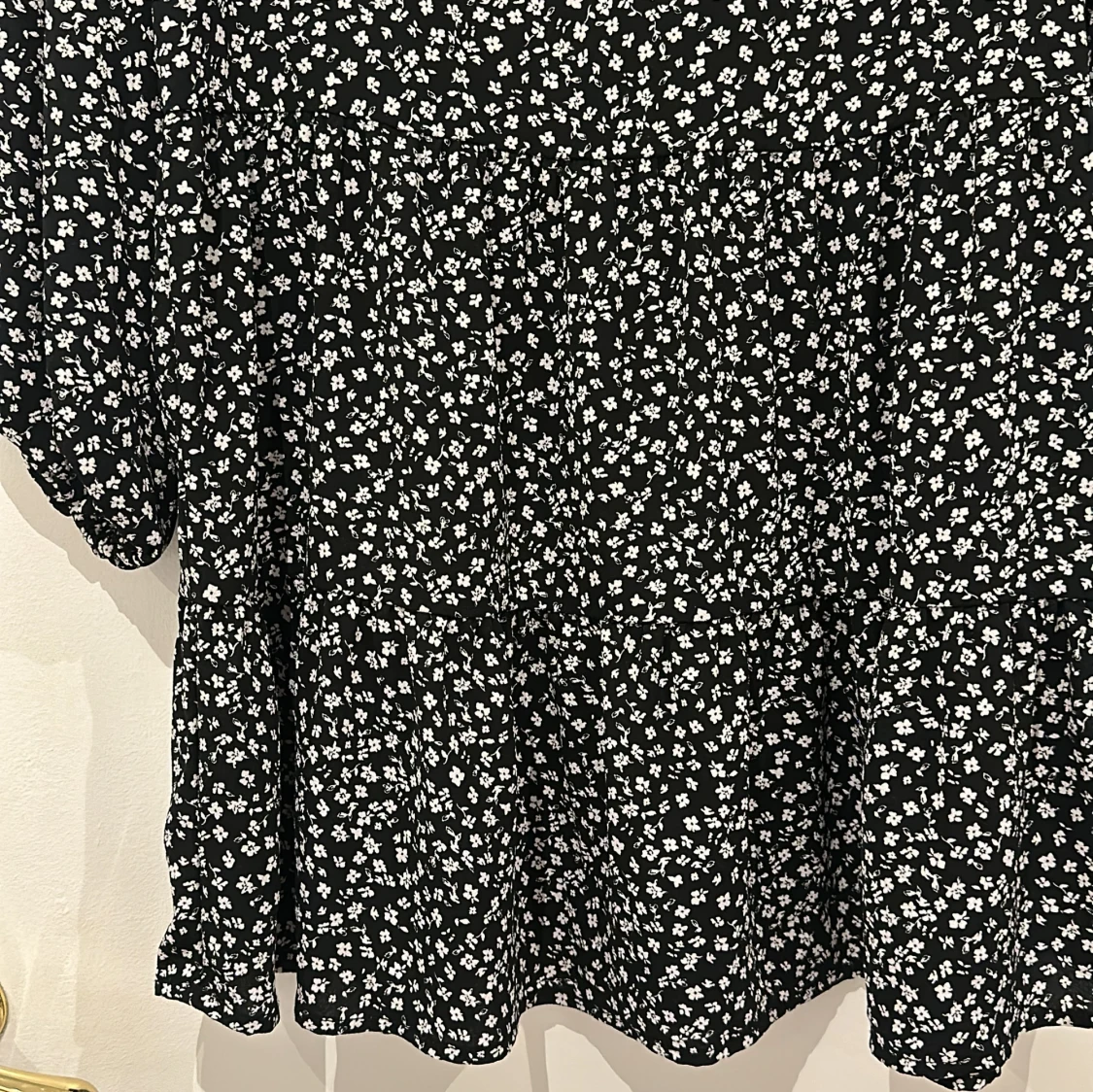 Blommig klänning  - 91