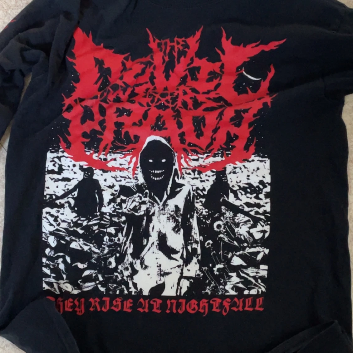 The devil wears Prada merch - 91