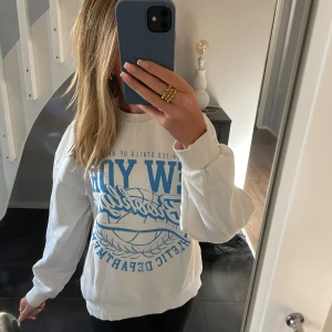 Hoodie/sweater - Jag säljer en hoodie eftersom den inte kommer till användning🫶🏽