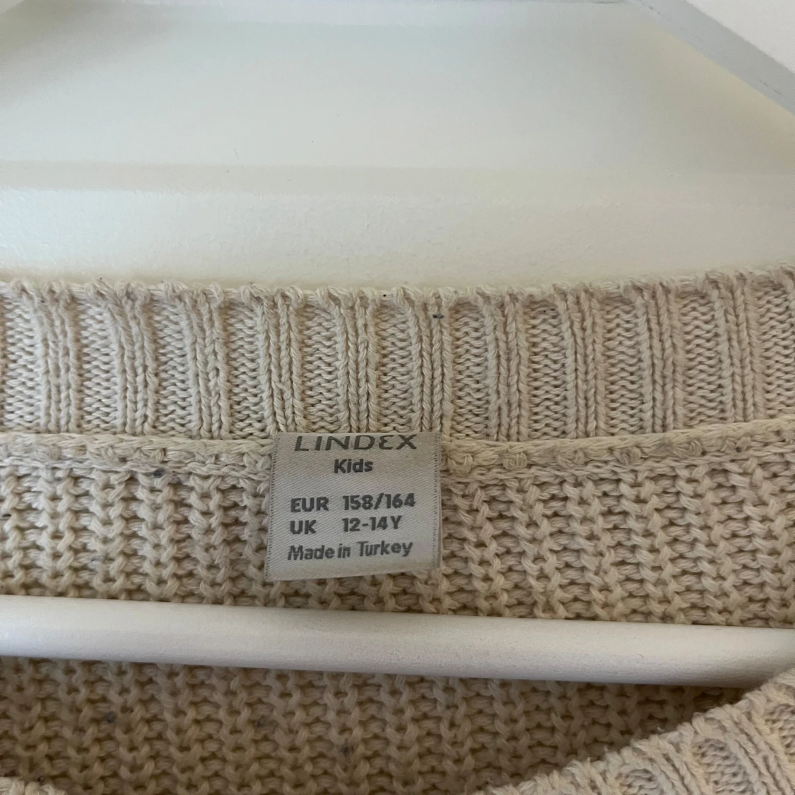 Randig stickad tröja från Lindex - 1