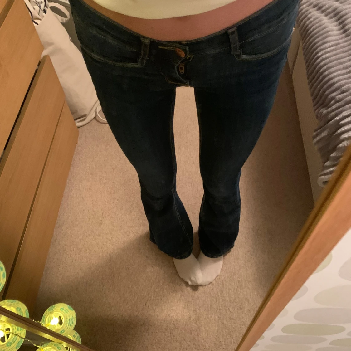 Mörkblå bootcut jeans