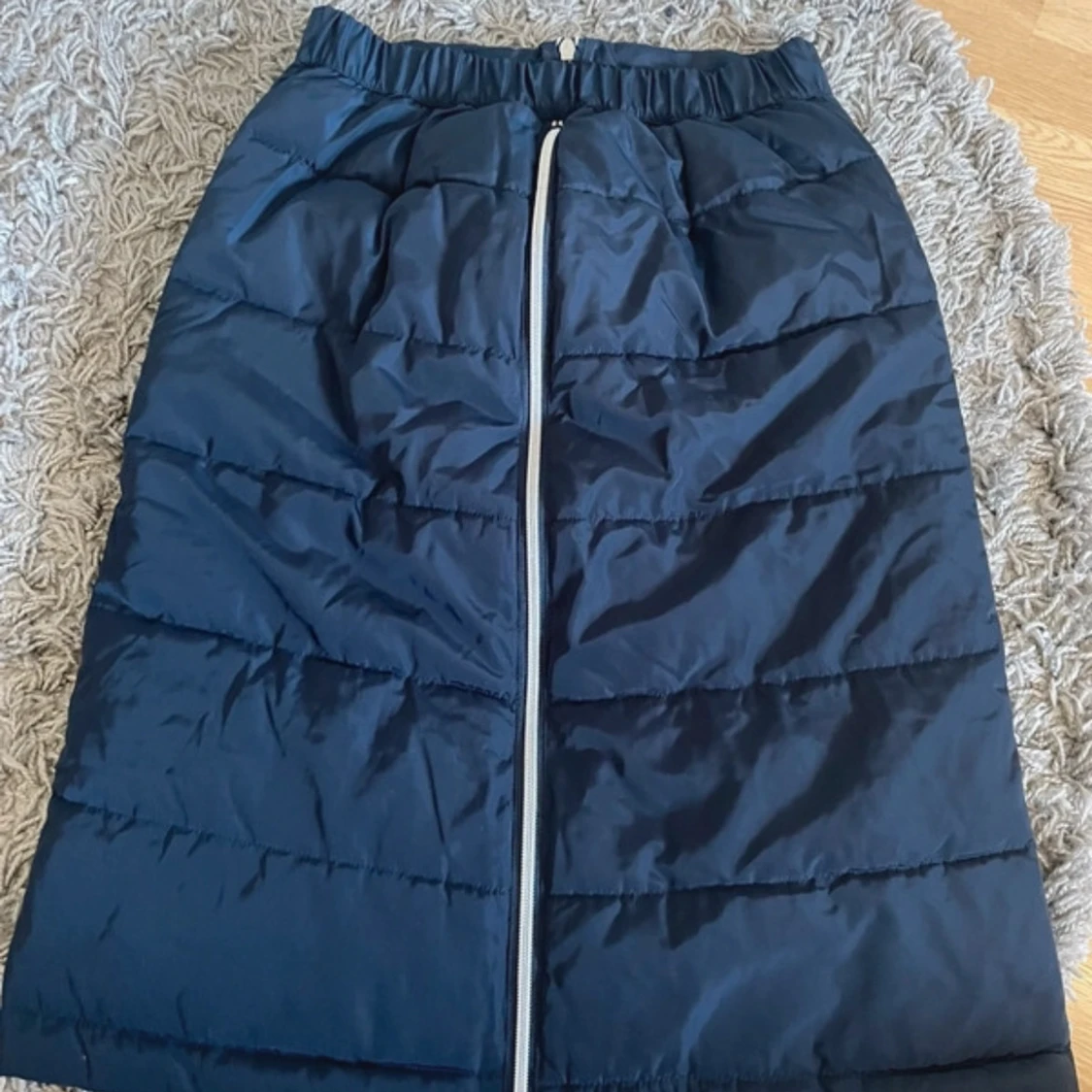 Mörkblå vadderad kjol från Equipage - 2