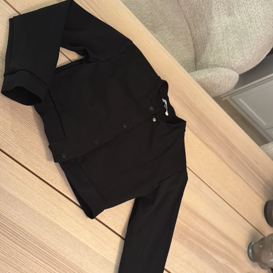 Svart croppad jacka - 1