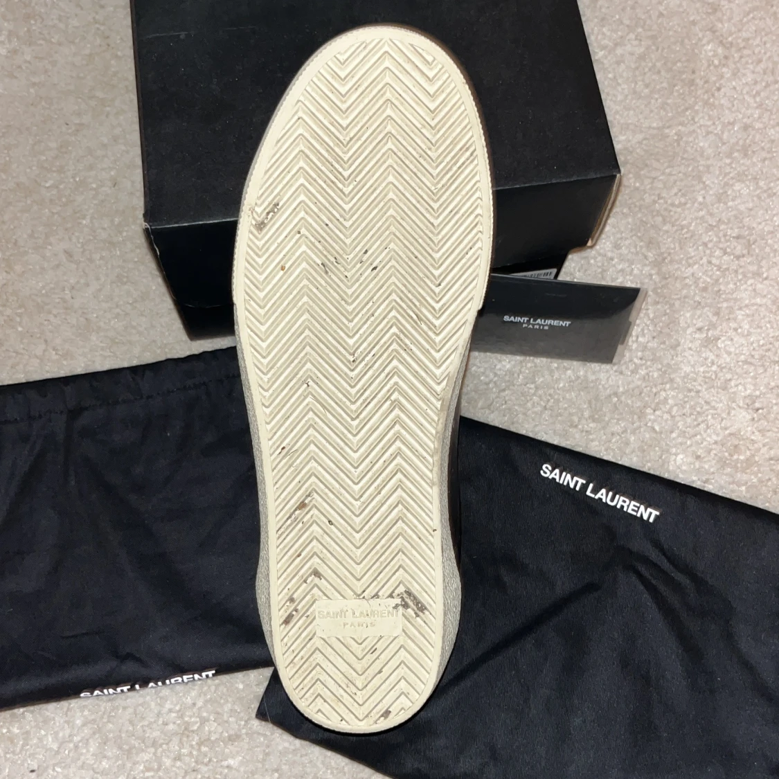 Svarta sneakers från Saint Laurent - 91