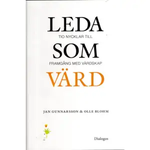 Leda som värd är den naturliga uppföljaren för alla oss som älskade Det goda värdskapet. Alla vi som fastnade för tanken att det är med värdskap vi vill möta varandra, oavsett om vi är gäster eller medarbetare, patienter eller kollegor. Leda som värd riktar in sig på frågan: Hur får man till det? Om jag vill att värdskap ska spira på jobbet, vad gör jag som ansvarig? Hur ser jag till att få fram känslan och hur kan vi hålla den vid liv? Jan Gunnarsson och Olle Blohm har återigen skrivit en bok med mycket skratt och värme. Sedan utgivningen av Det goda värdskapet har de mött hundratusentals människor. Jan Gunnarsson är idag en internationellt efterfrågad föreläsare och tankarna om värdskap fortsätter att sprida sig över världen.    Format Inbunden   Omfång 205 sidor   Språk Svenska   Förlag Dialogos Förlag   Utgivningsdatum 2015-04-01   Medverkande Olle Blohm   Medverkande Richard Persson   ISBN 9789175042817  