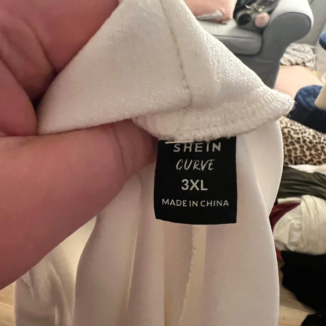 Vit volangkjol från Shein Curve - 91