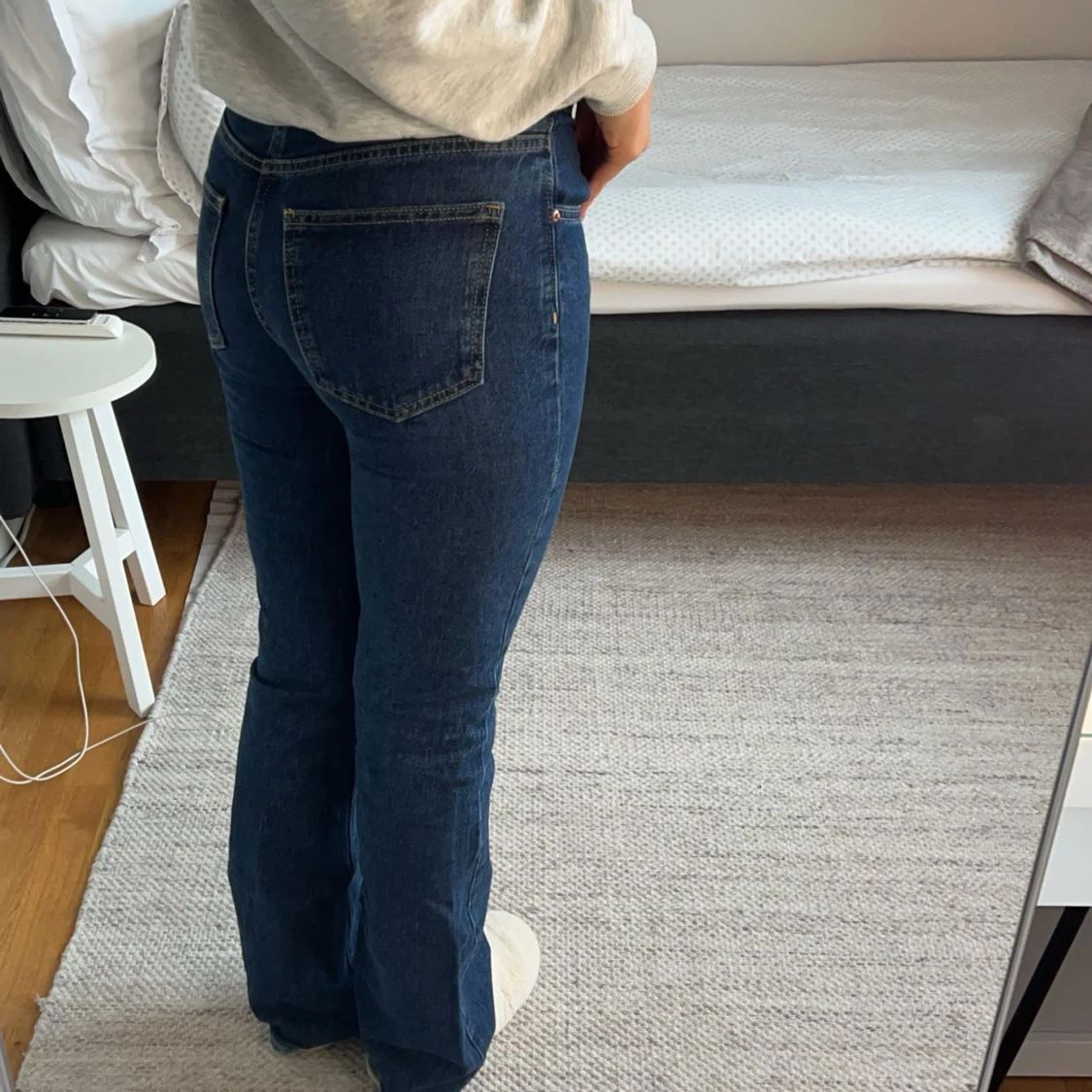 Mörkblåa Jeans ( ginatricot)  - 90