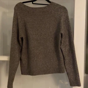stickad vero moda tröja  - fint skick, inga defekter🤍