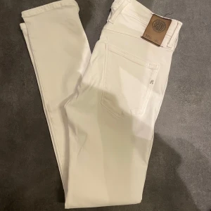 Replay Anbass  - Stilrena, bra skick. 30/32