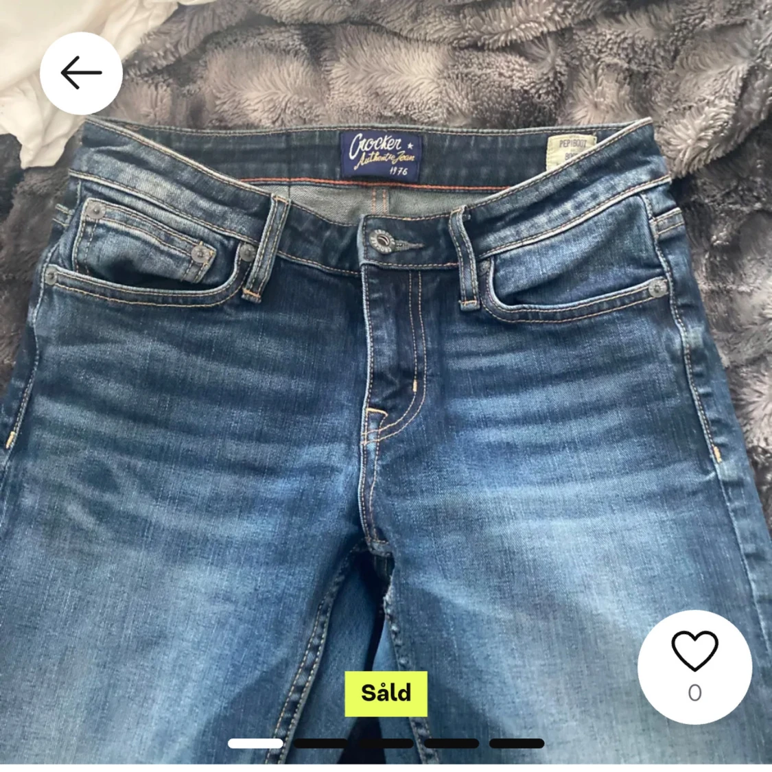 Blå bootcut jeans från Crocker