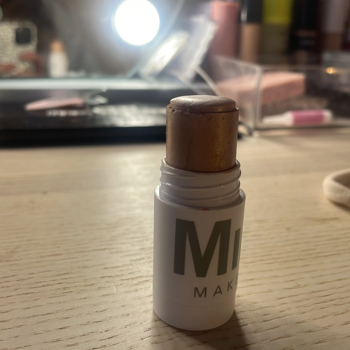 Highlighter från Milk Makeup - 90