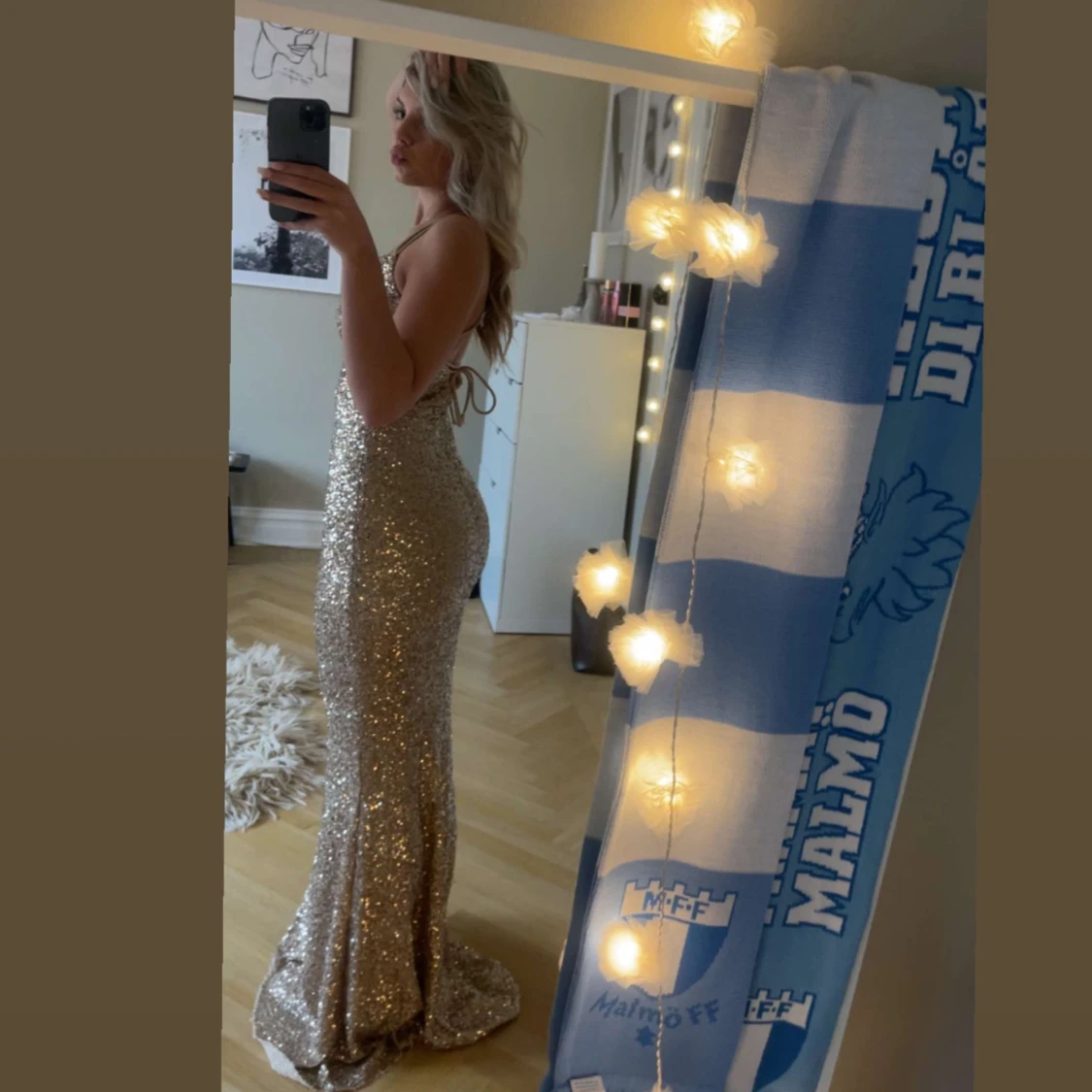 Glittrig balklänning 🌟