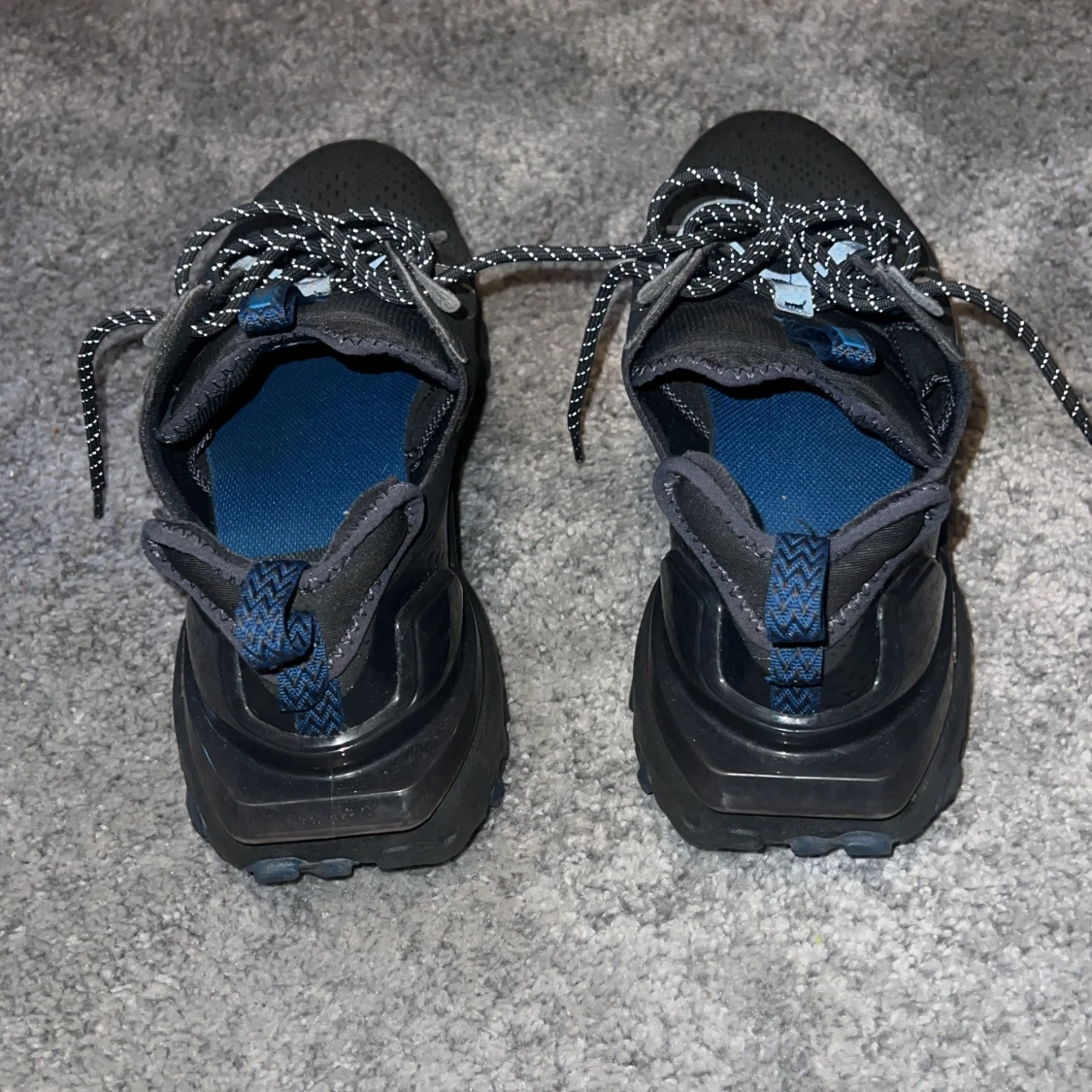 Svarta och blå Nike sneakers - 3