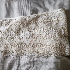 Vintage spets - Längd ca 280 cm