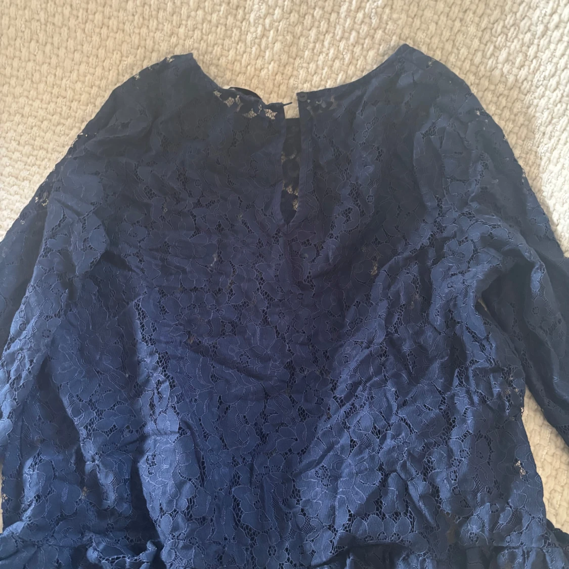 Mörkblå spetsblus  - 2