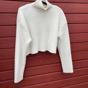 Jättefin tröja!  - Jättefin stickad polo tröja💓💓 
