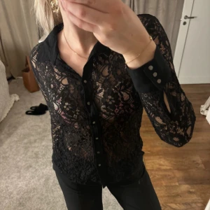 Spetsblus mango  - Storlek L 