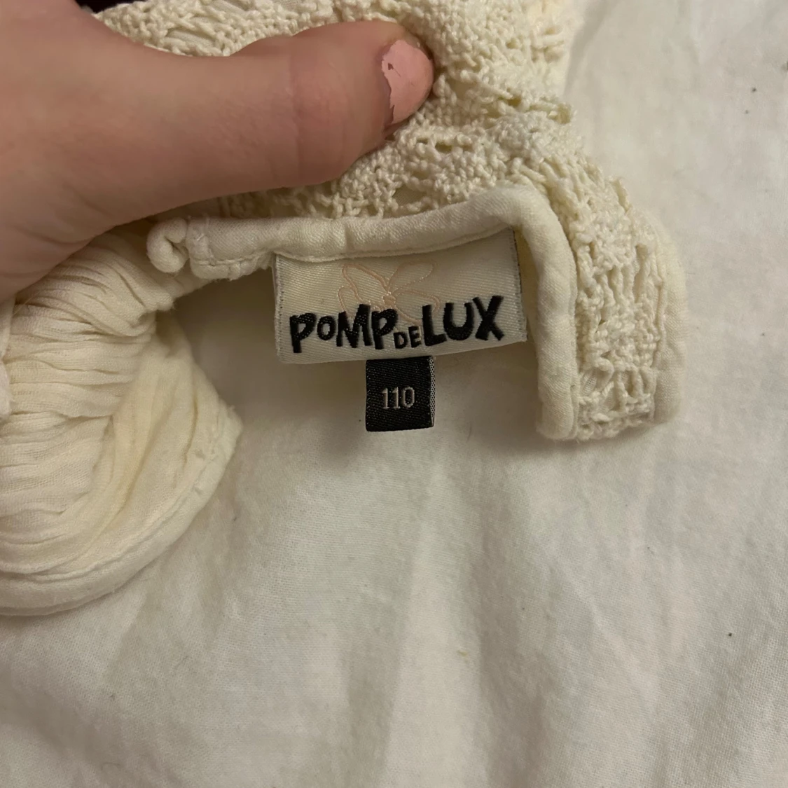 Gul/begie klänning från Pomp de Lux - 91