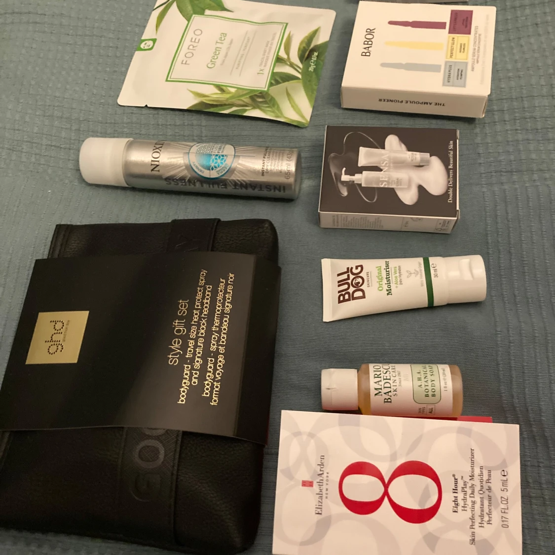 Skönhetsprodukter och stylingkit - 90