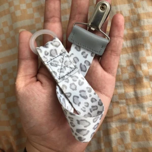 LIVLY Napphållare  - In very very good condition tho:)