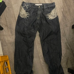 Jesse pinkamn jeans - Säljer mina jesse pinkaman jeans då jag inte änväder dem kom med bud eller köp direkt 