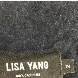 Lisa yang mössa - Supermjuk kashmir mössa från Lisa yang!💓