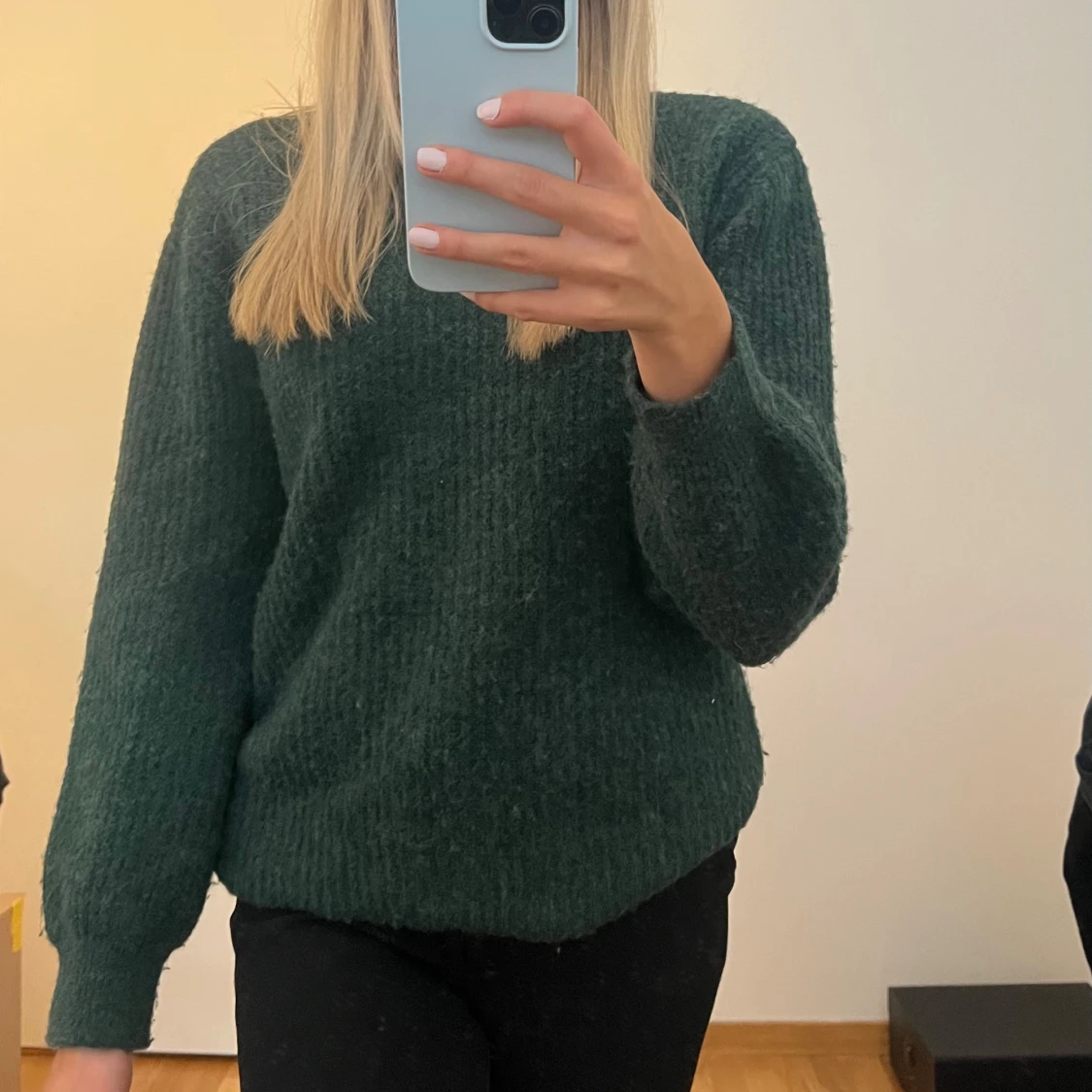 Grön stickad tröja 