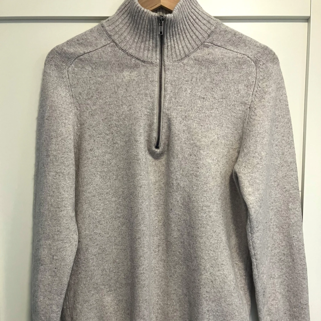 Stickad tröja, st S