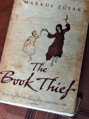 Autograferad - The Book Thief - Av Markus Zusak På Engelska, Paperback