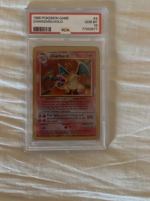Pokémon kort charizard  - Obs detta är ett costum kort alltså ej orginal, skriv vid funderingar 😊